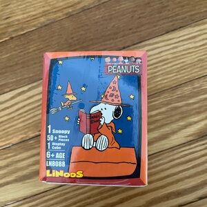 Linoos- Peanuts Snoopy Halloween surprise. New, unopened box. LN8088 $25